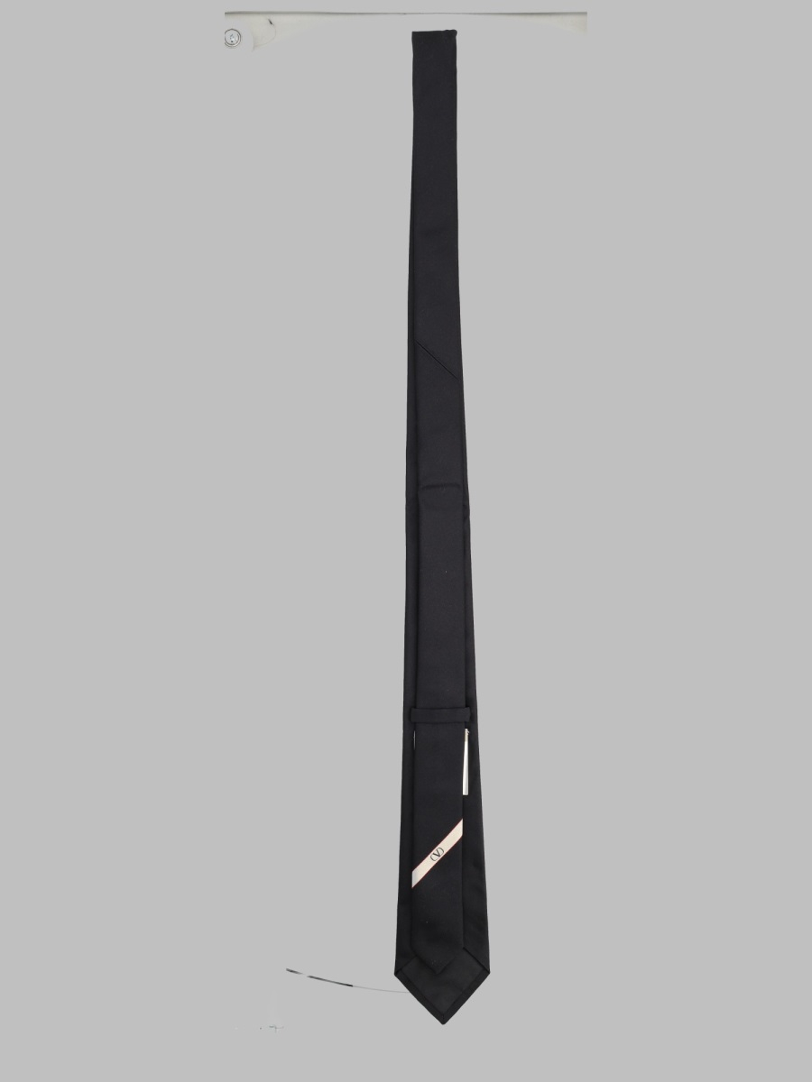 [Valentino Garavani] Tie FW26 9Y2EV194SVM_N06