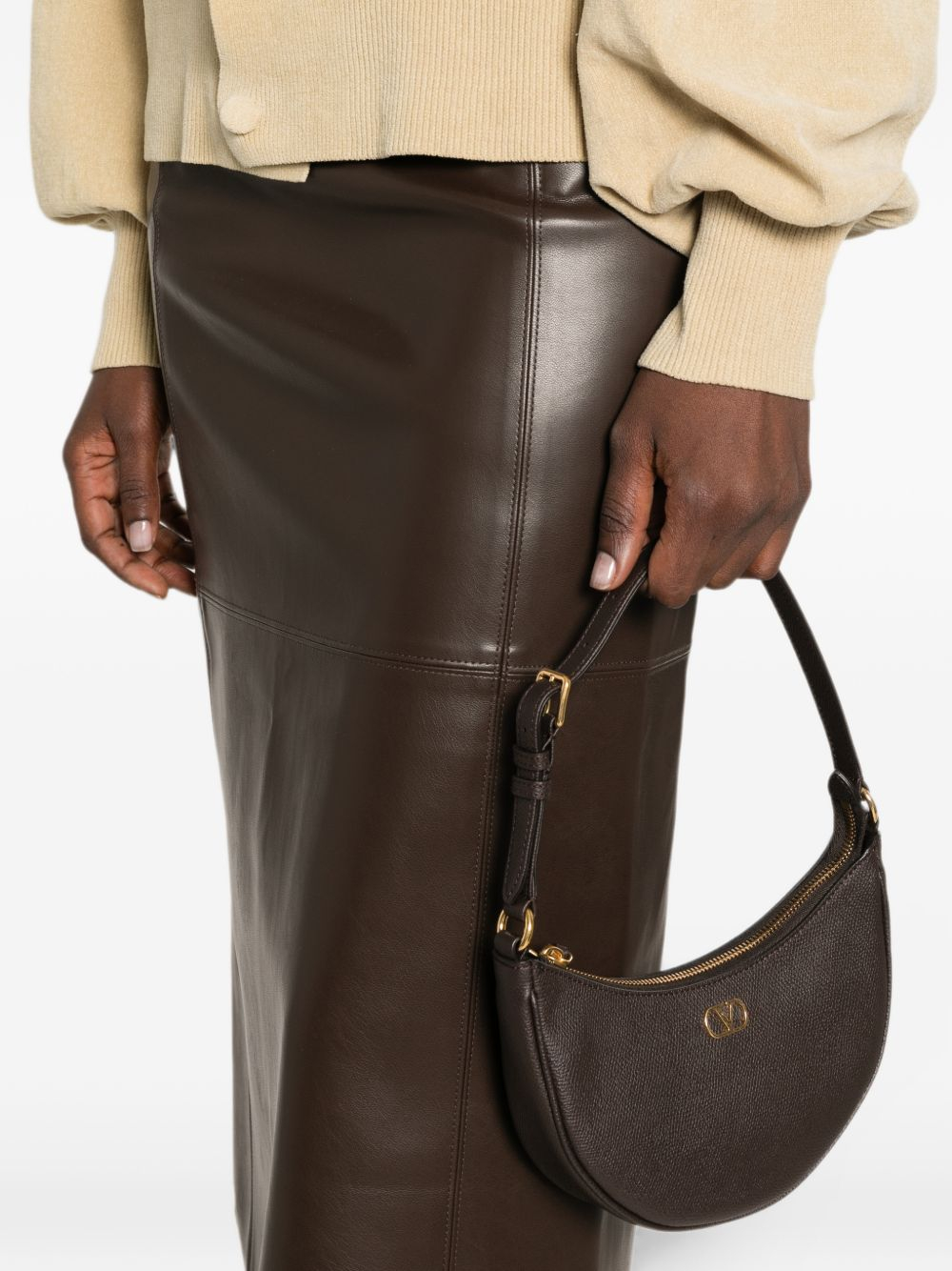 [Valentino Garavani] Clutch bag FW26 WP0AK3SNP0TO