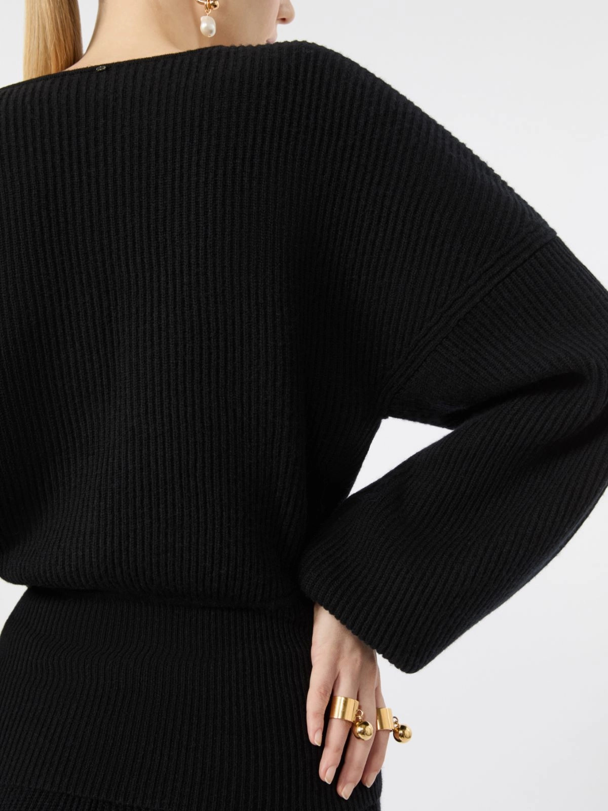 [SPORTMAX] Knitwear FW26 2622366062600005