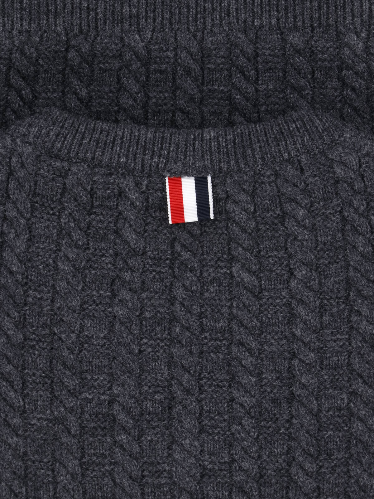 [Thom Browne] Knitwear FW26 MKA593A Y1005025