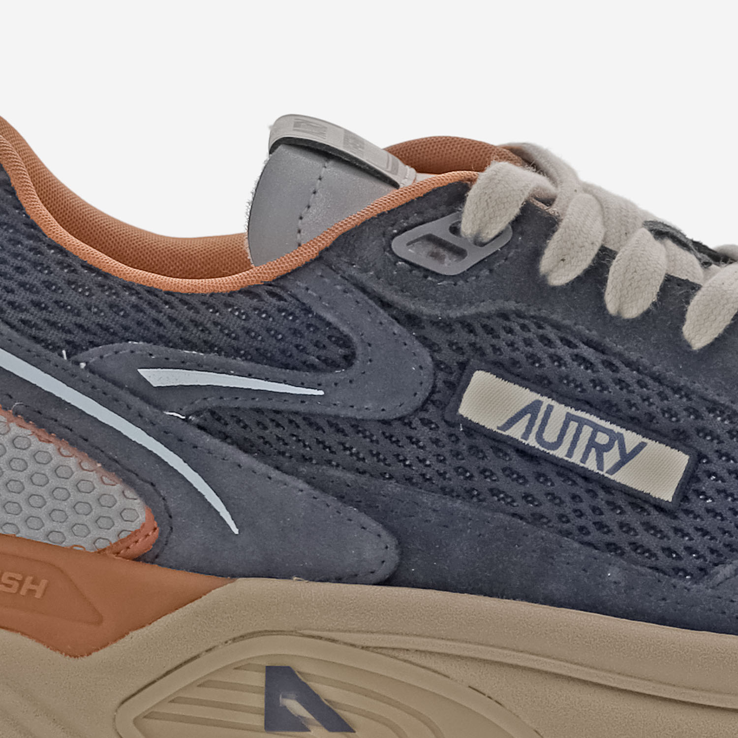 [AUTRY] Sneakers FW26 HYLMCI08SUEMESHACTMIDTOMCREA