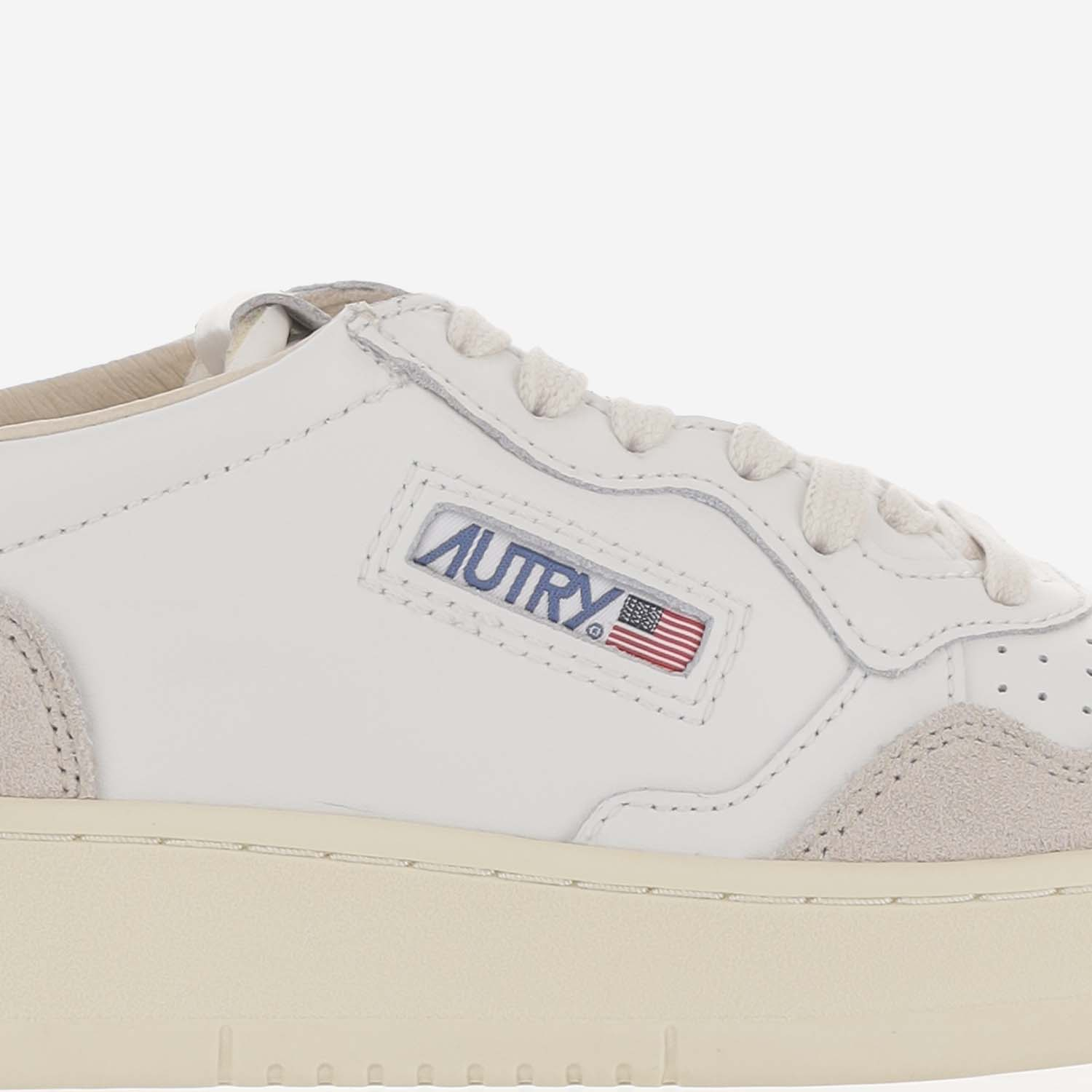 [AUTRY] Sneakers FW26 AULWLS16LEATSUEDEWHTLION