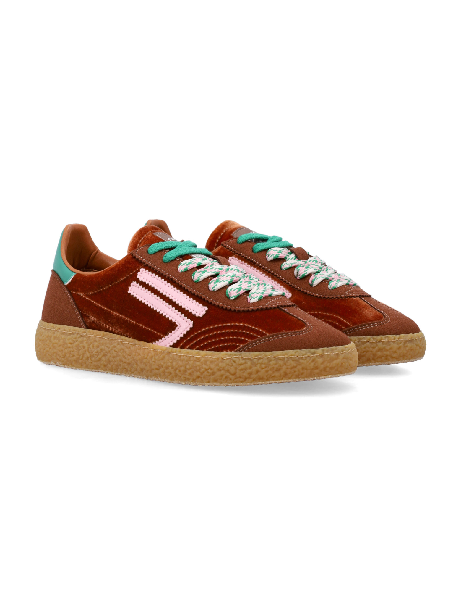 [PURAAI] Sneakers FW26 PU601X044