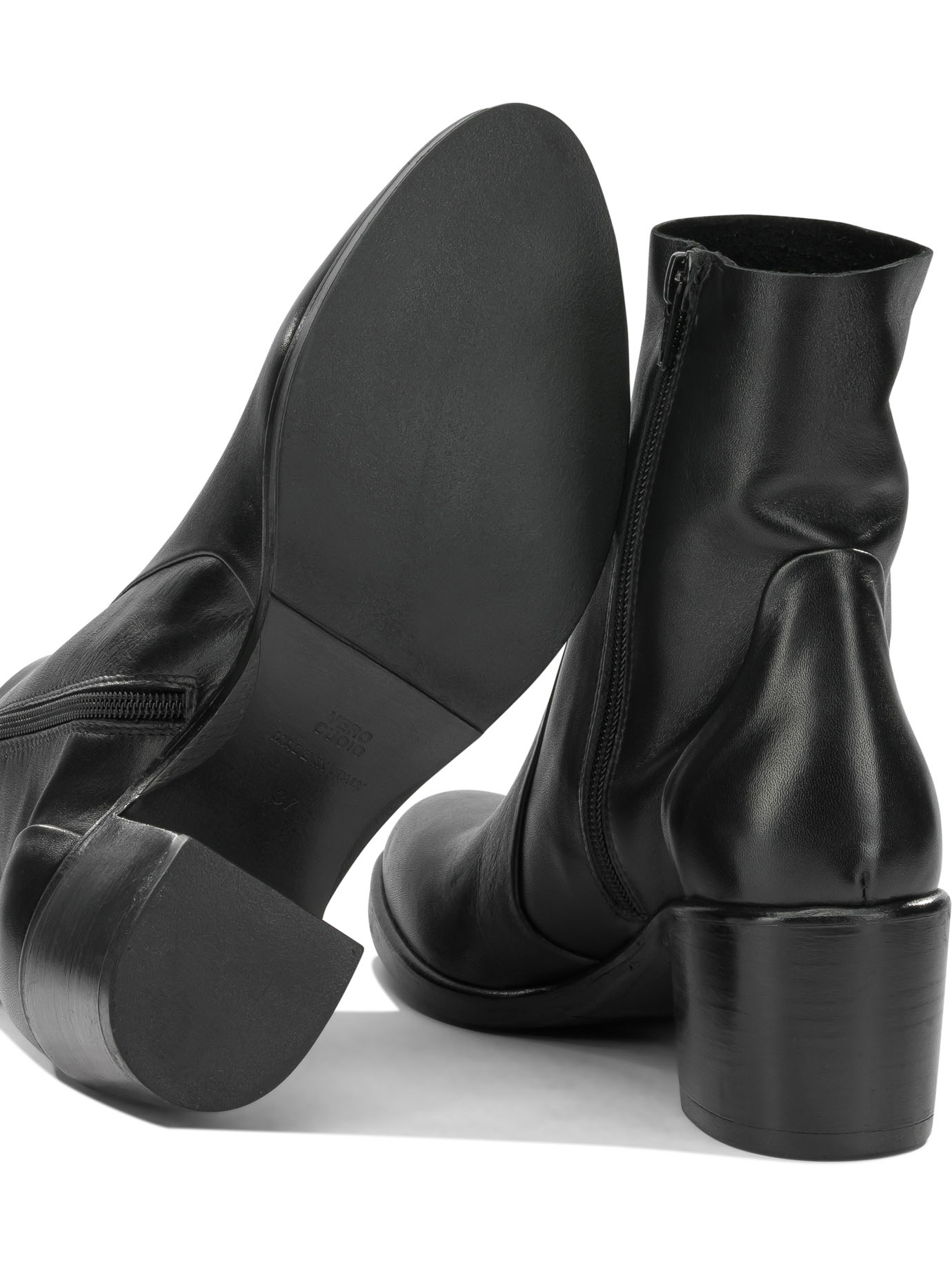 [Strategia] Boots FW26 A4560VELOUR NERO