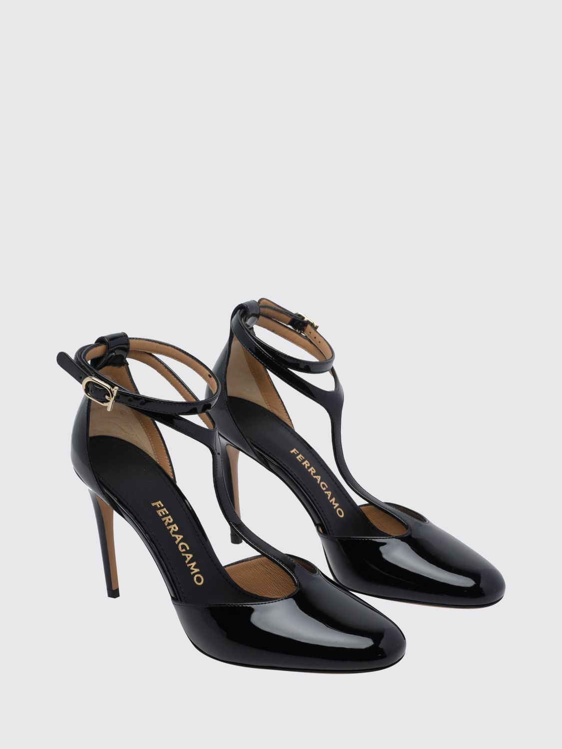 [Ferragamo] Pumps FW26 01M014 795443 NERO