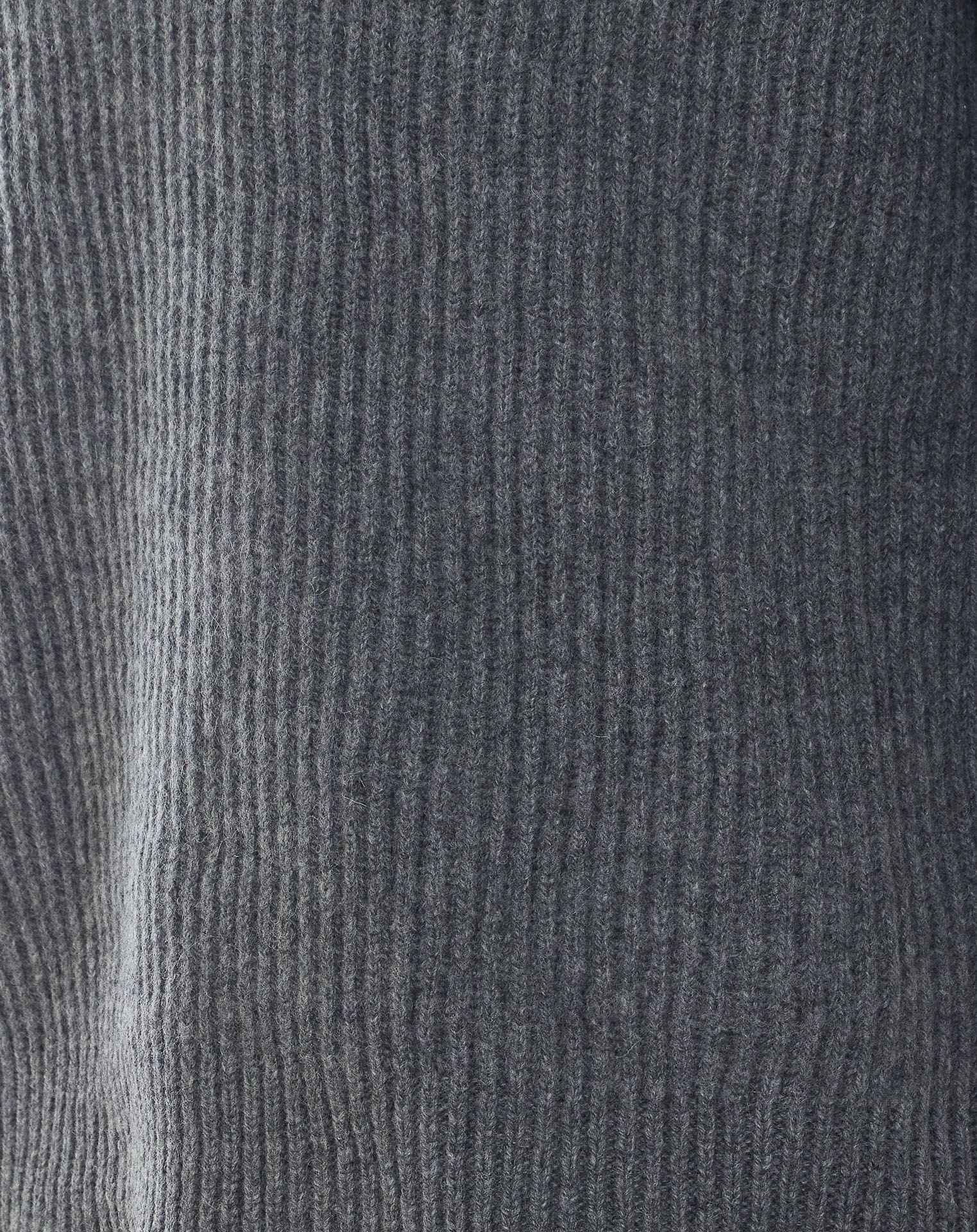 [ALPHA STUDIO] Knitwear FW26 7215C1305