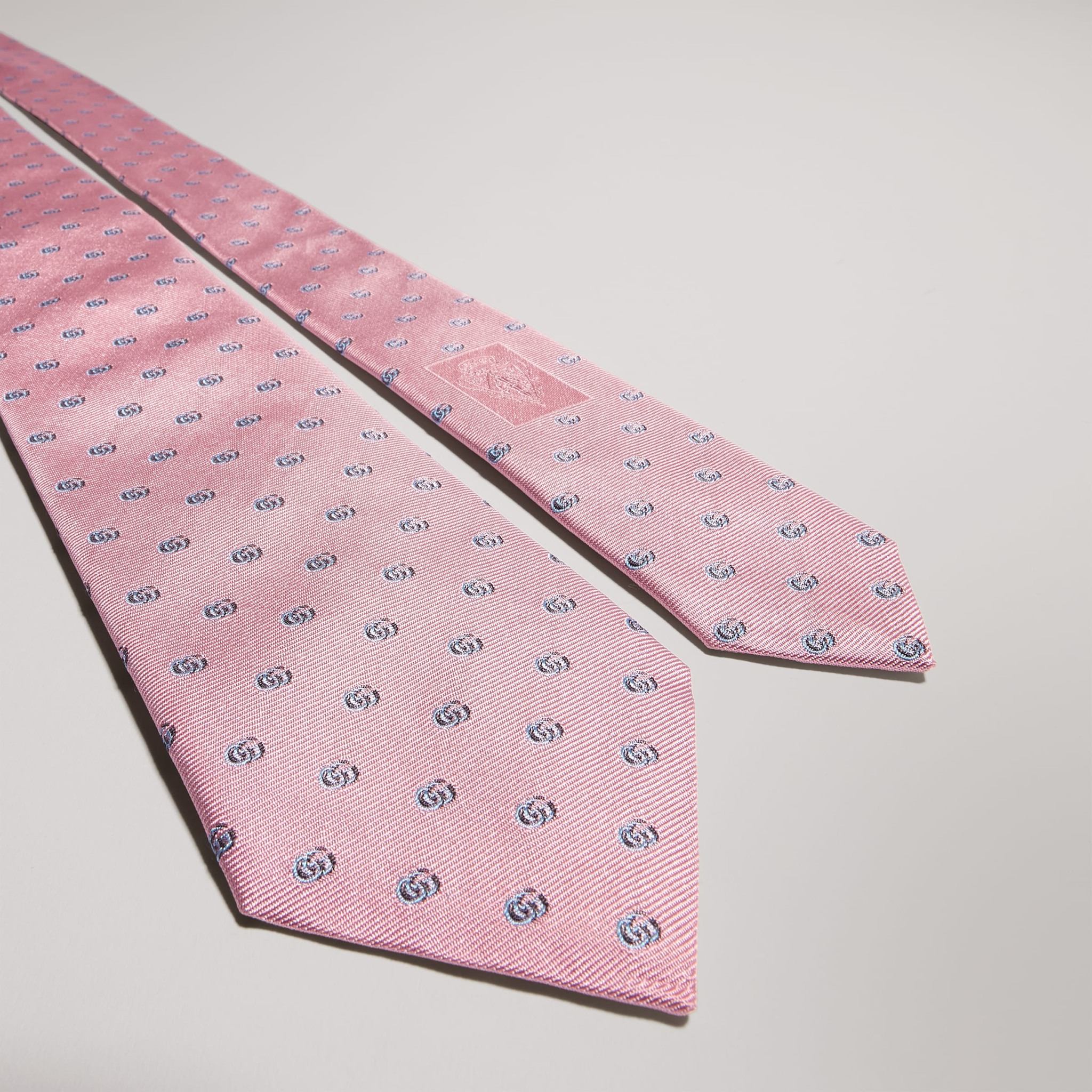 [Gucci] Tie FW26 8741124E0095969