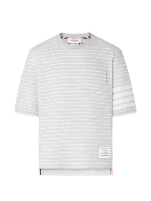 [Thom Browne] T-shirts Short Sleeve FW26 MJS310AJ0269057