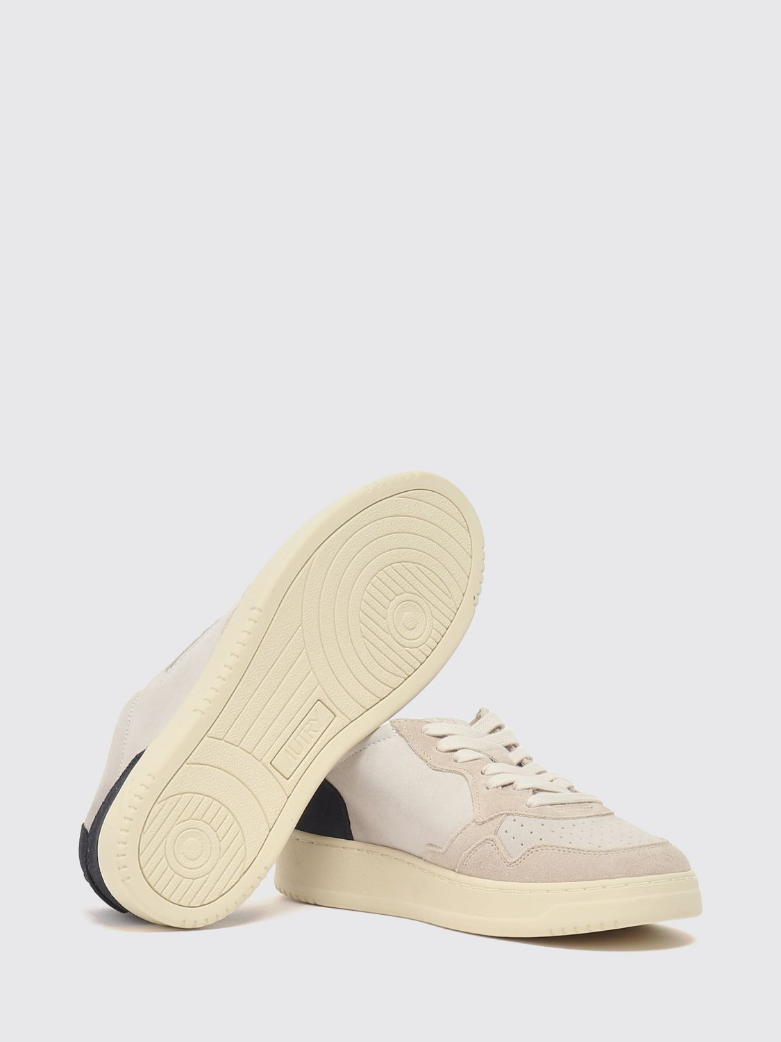 [AUTRY] Sneakers FW26 AULM TS29