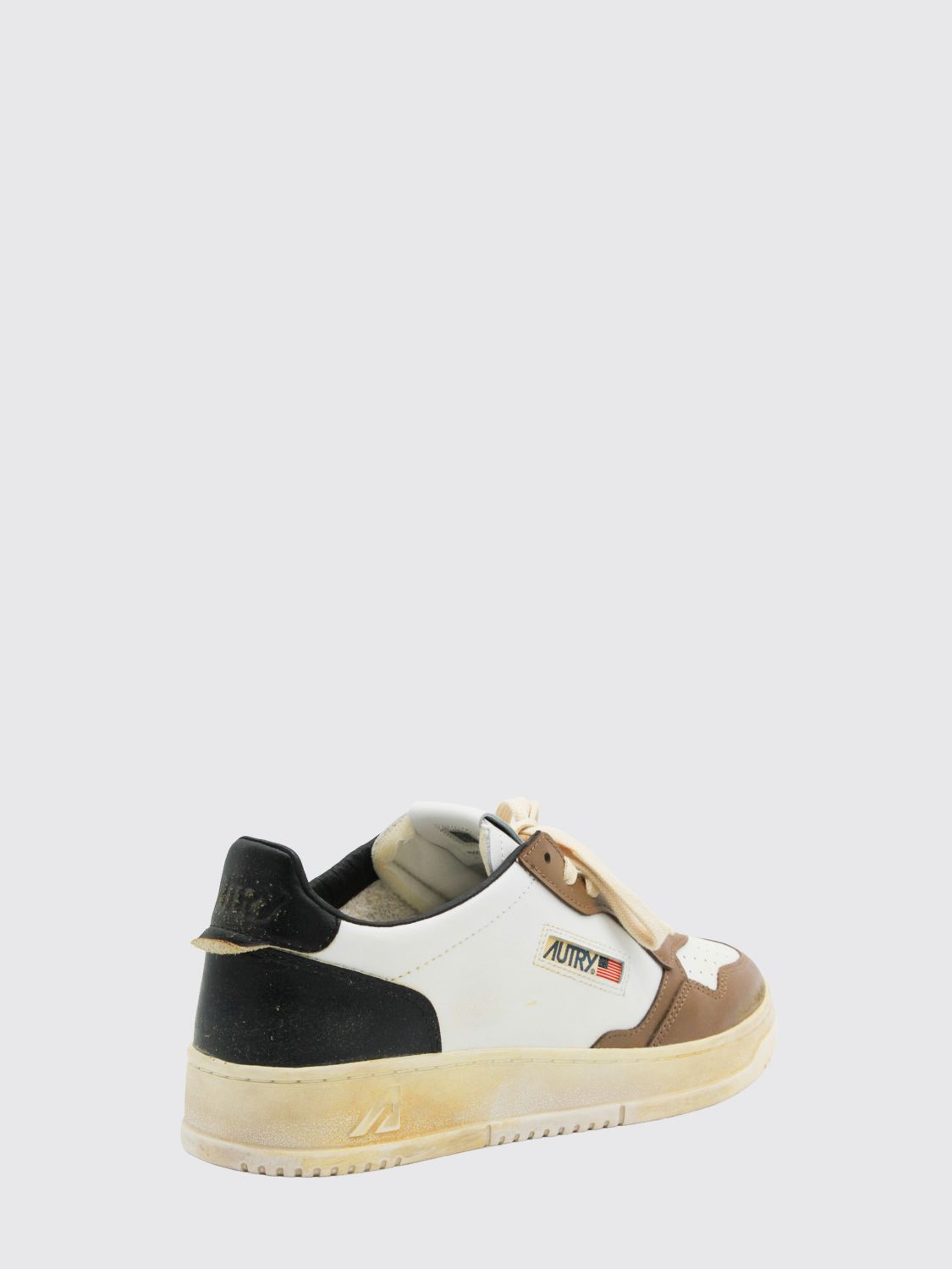 [AUTRY] Sneakers FW26 AVLM SV60