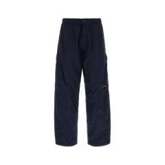 [C.P. Company] Trousers FW26 21CMPA110A005904G 880