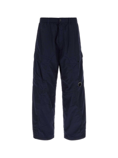 [C.P. Company] Trousers FW26 21CMPA110A005904G 880