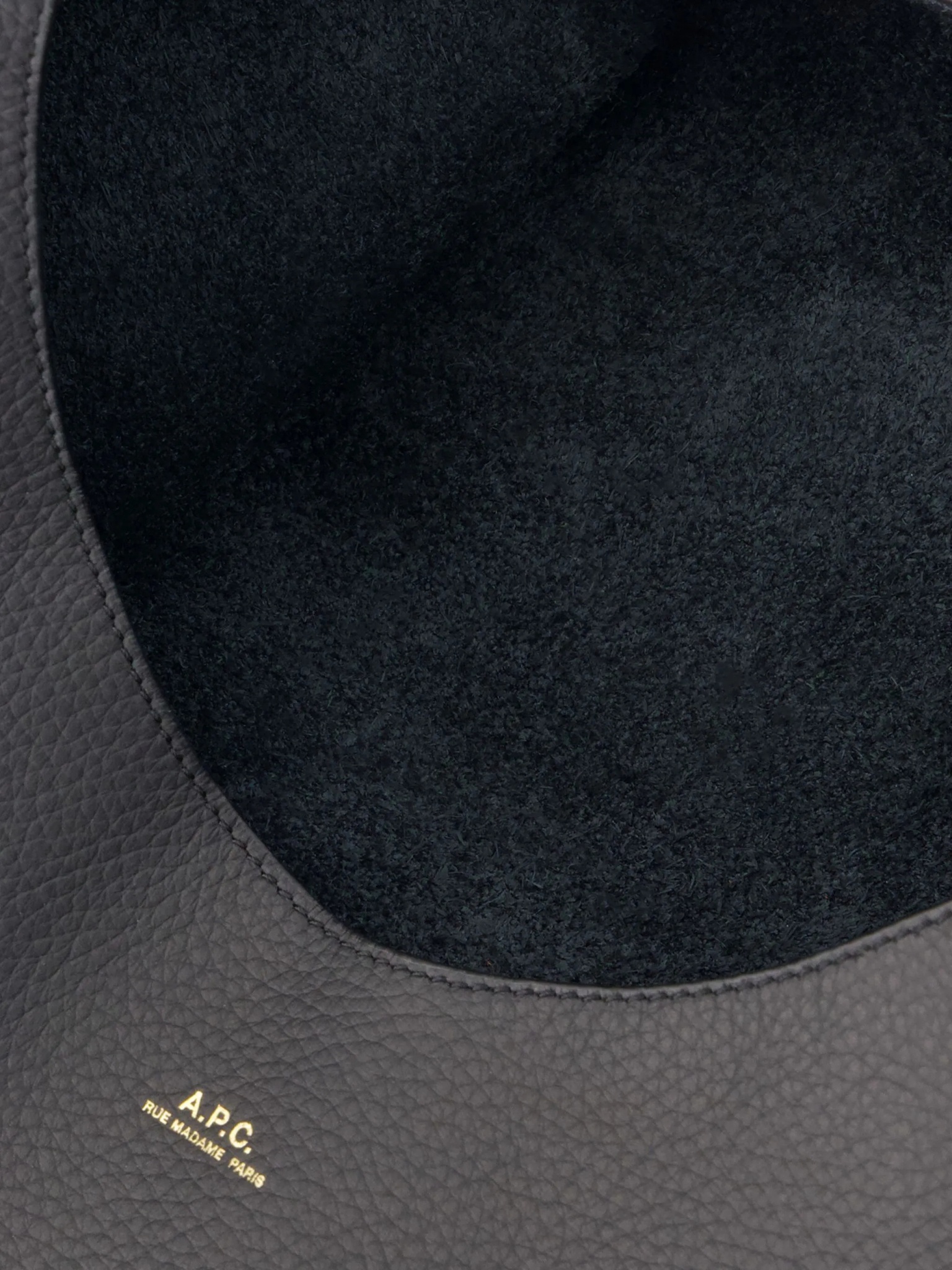 [A.P.C.] Tote bag FW26 PXCBCF67008LZZ