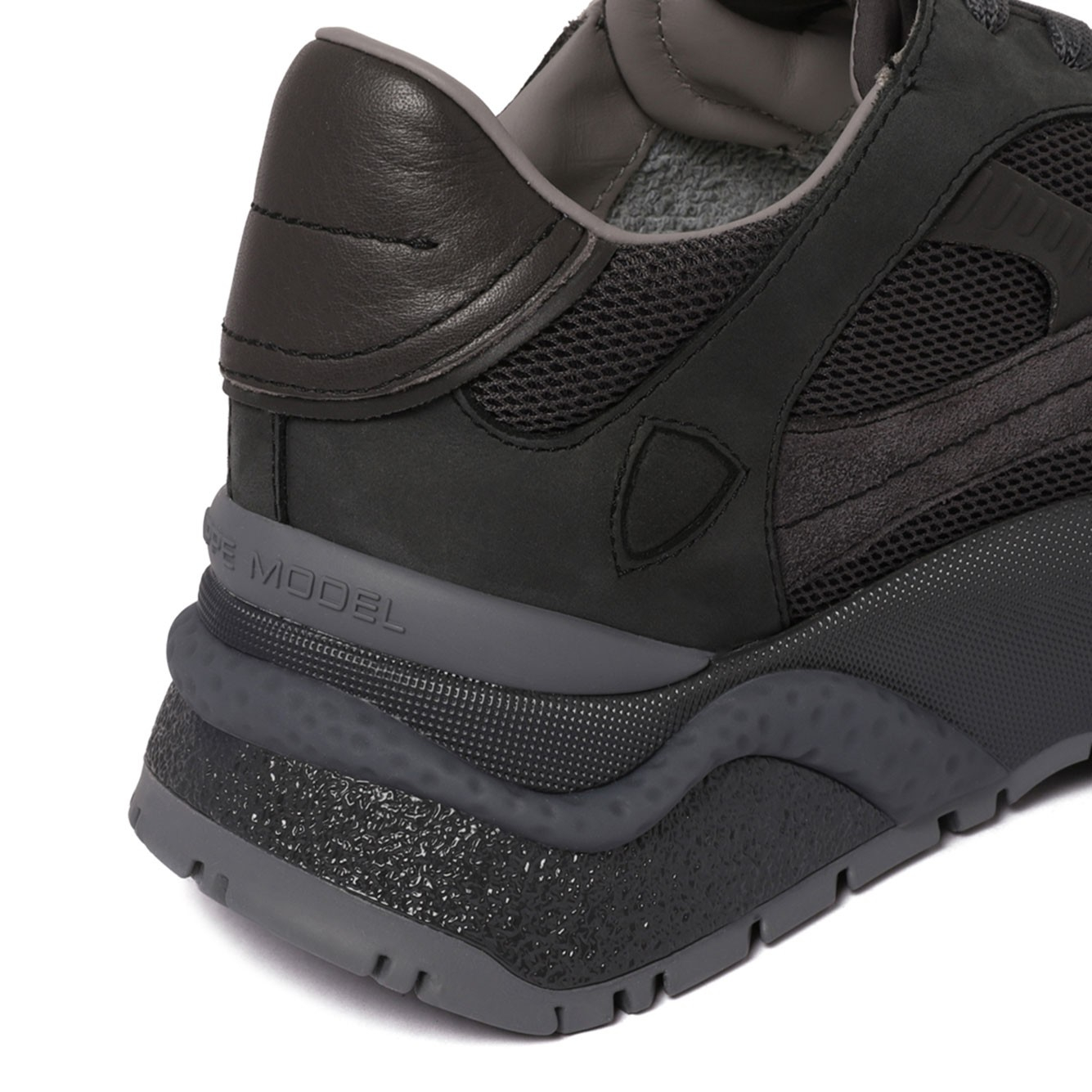[PHILIPPE MODEL] Sneakers FW25 BZLD-NR03