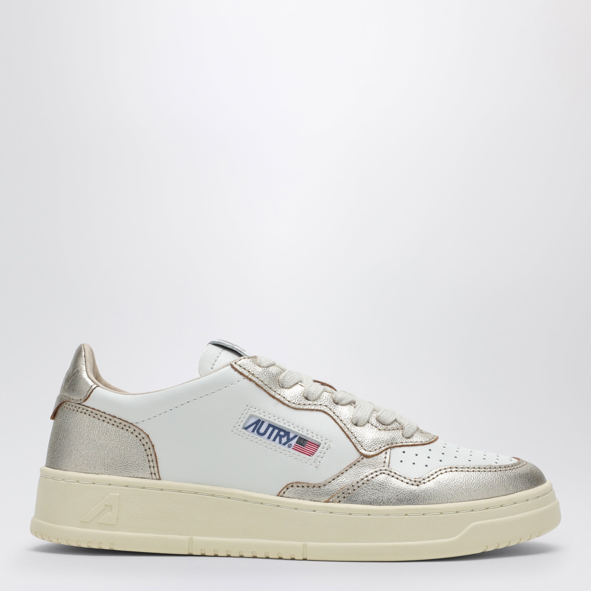 [AUTRY] Sneakers FW26 AULWWB16
