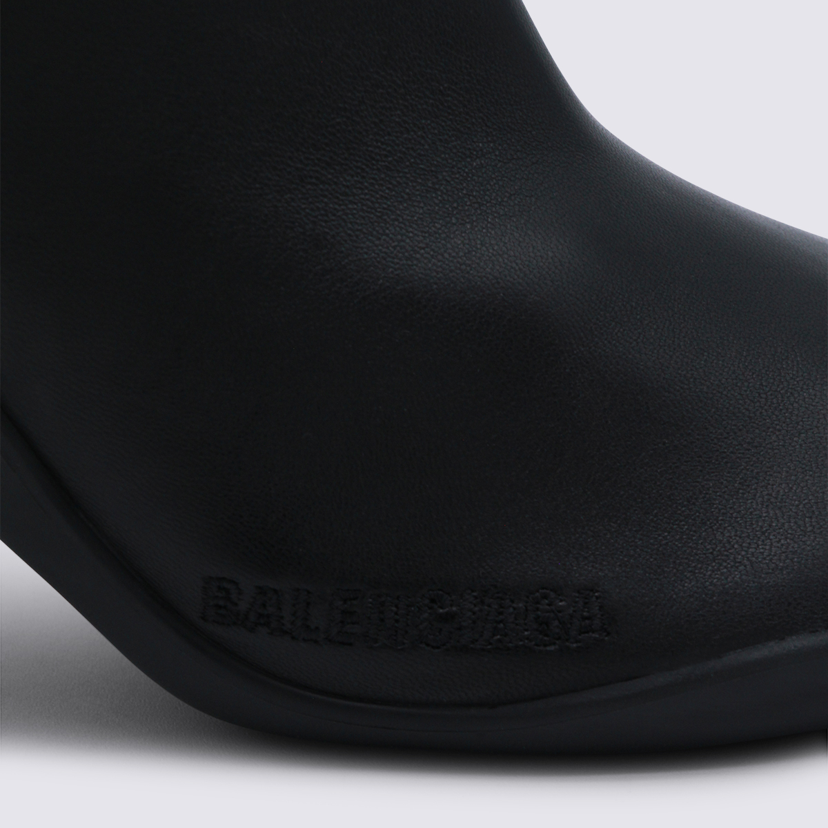 [Balenciaga] Ankle Boots FW25 845468WBCW01000