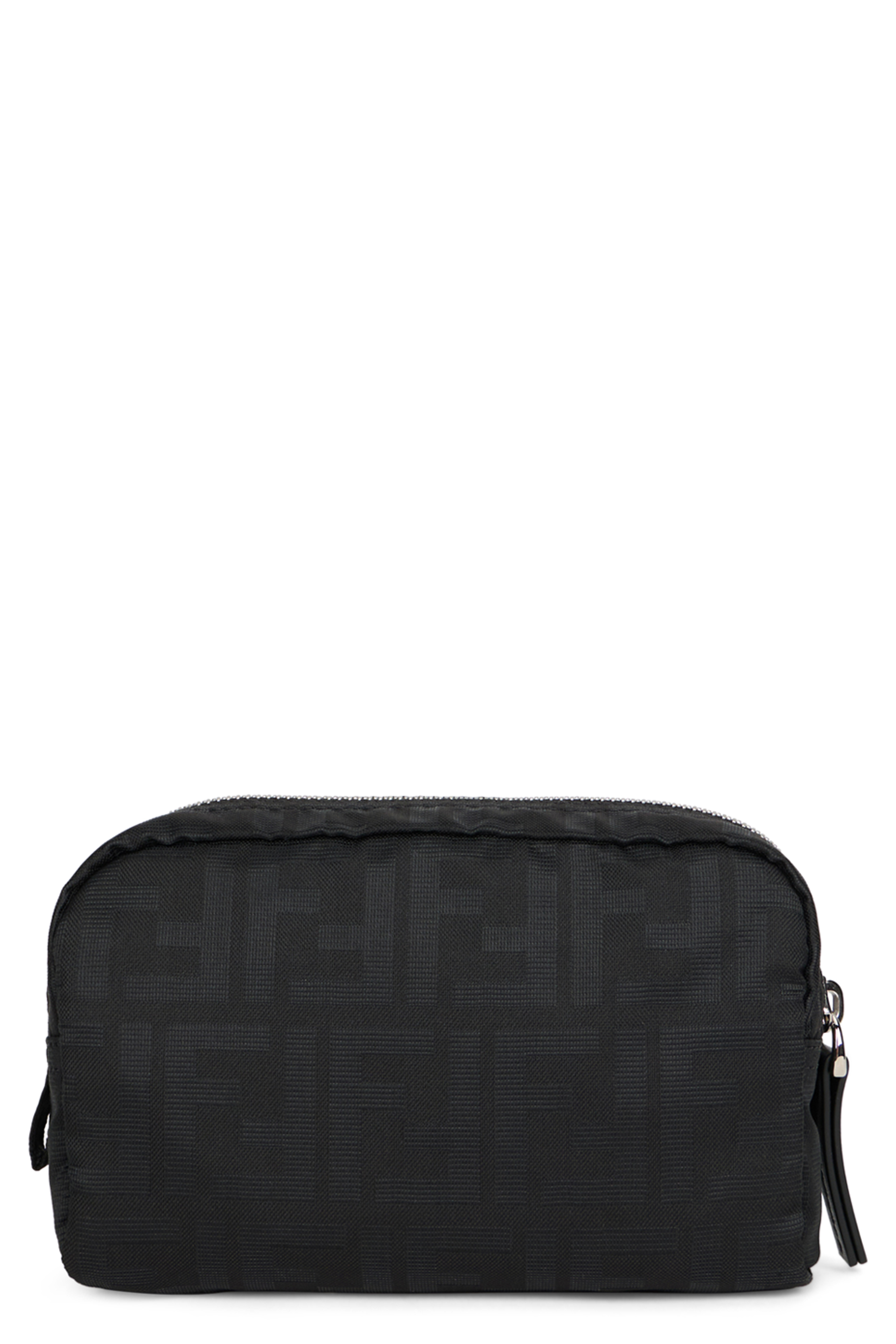 Beauty case with zip closure