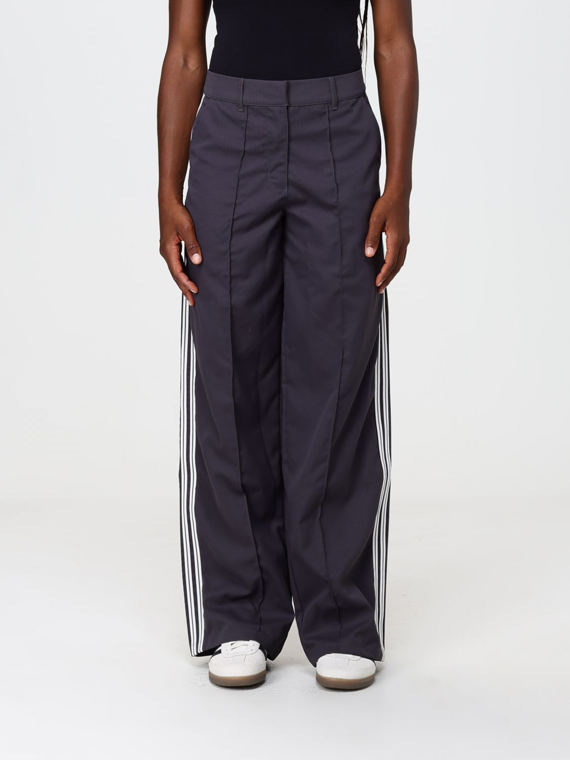 [ADIDAS ORIGINALS] Trousers FW26 KR9105