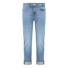 Slim mid-rise jeans
