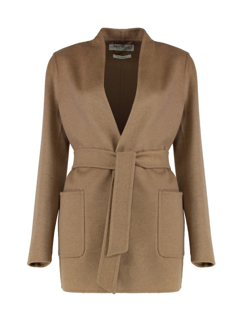 Dressing gown in camel