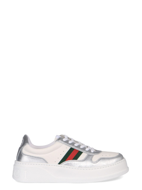 Low-top leather sneakers