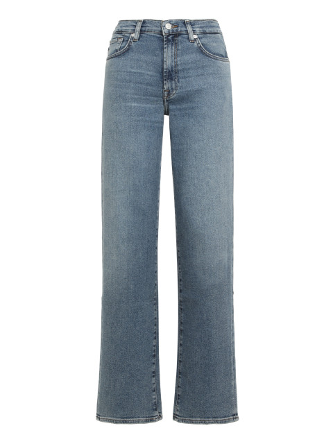 High-waisted jeans