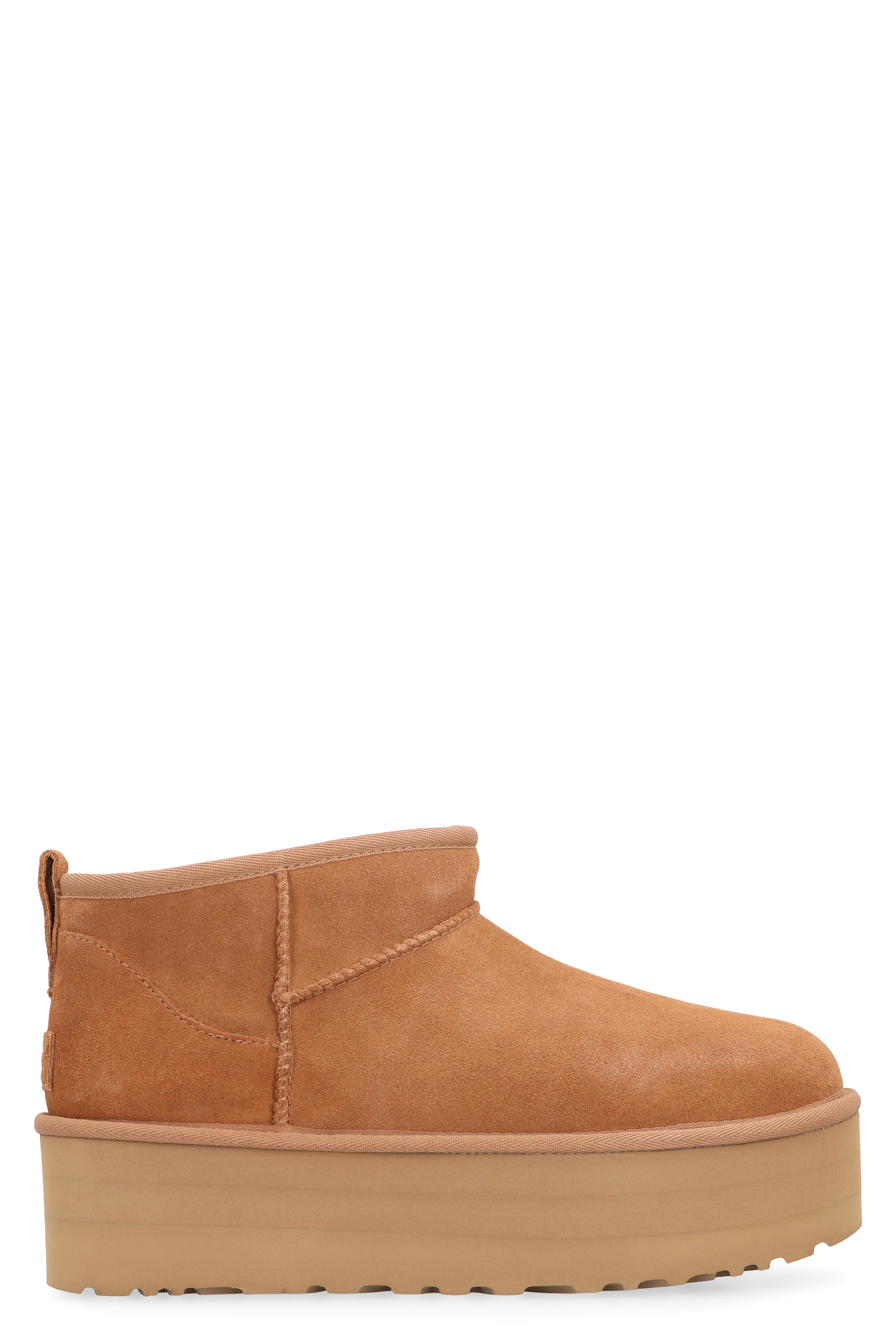 Classic Ultra Mini platform boots