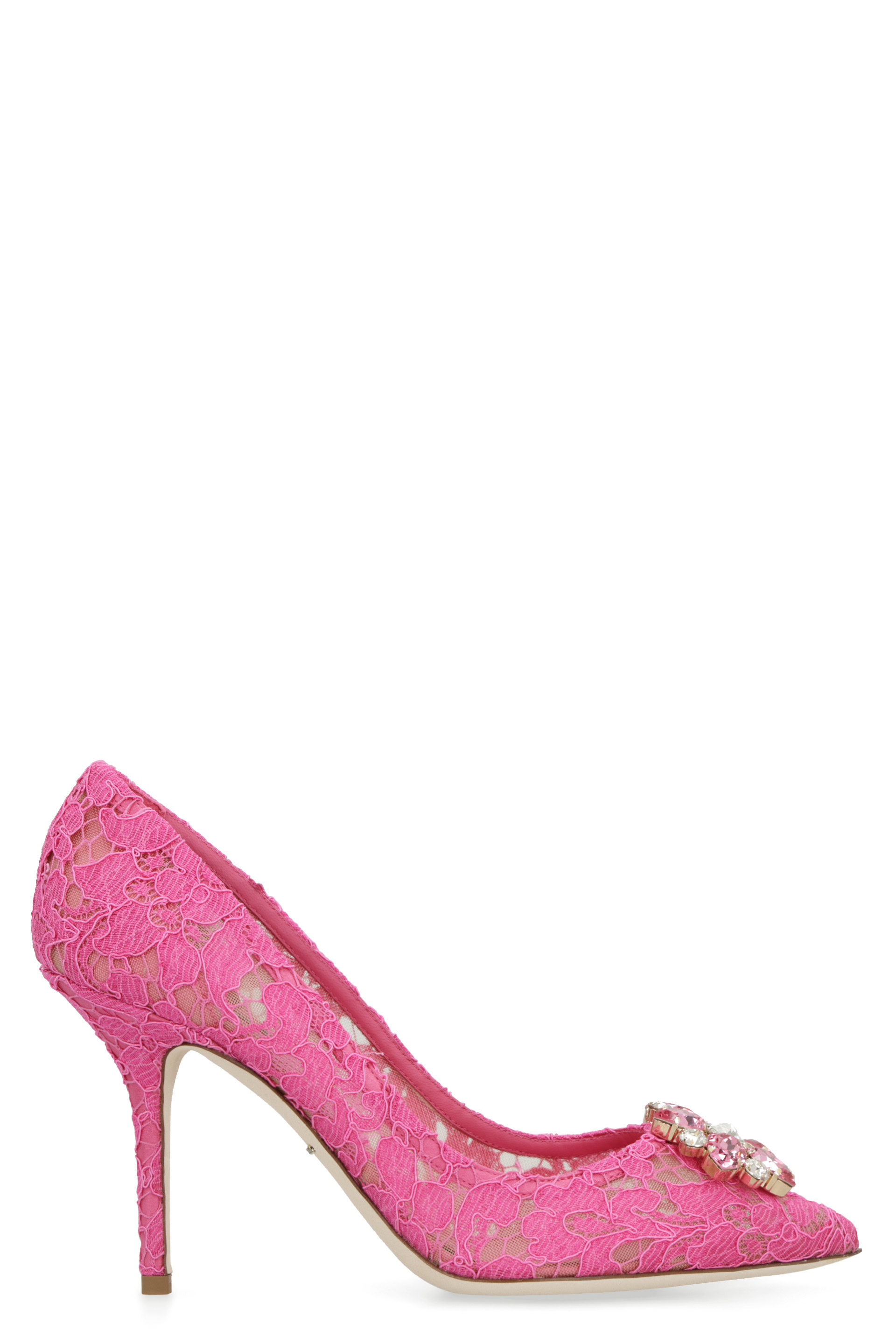 Bellucci lace pump