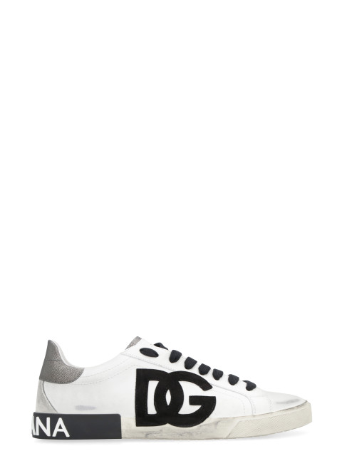 Leather low-top sneakers