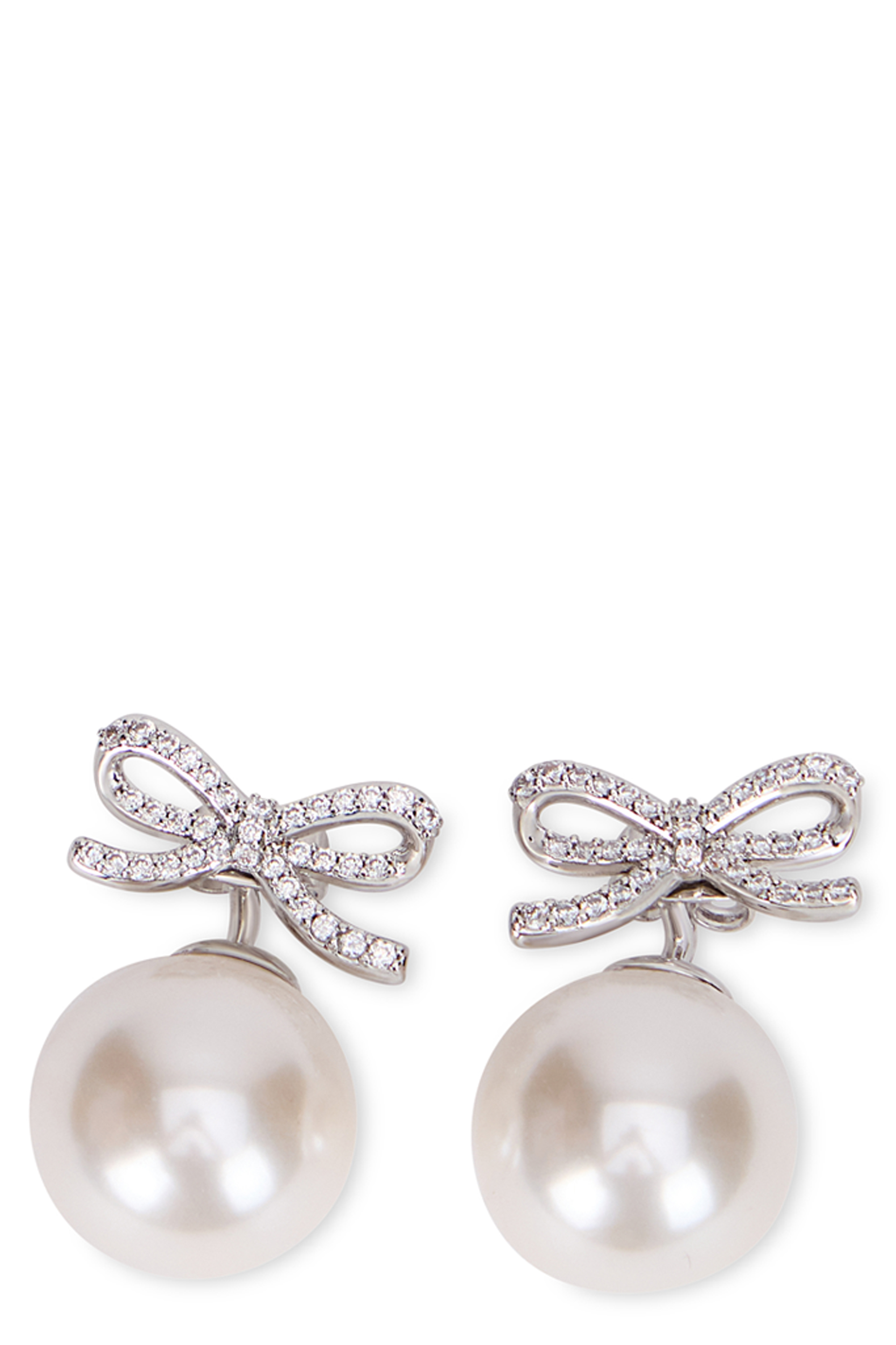 Button earrings with crystals