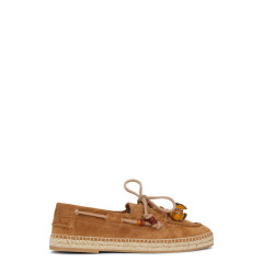 Boat shoes with details