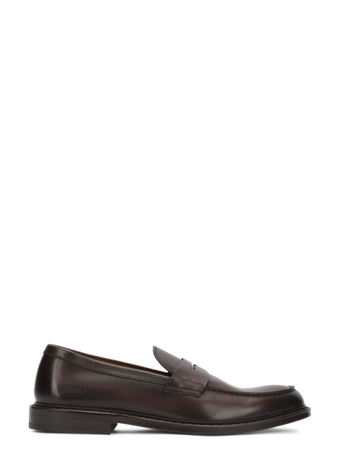 Loafers in leather
