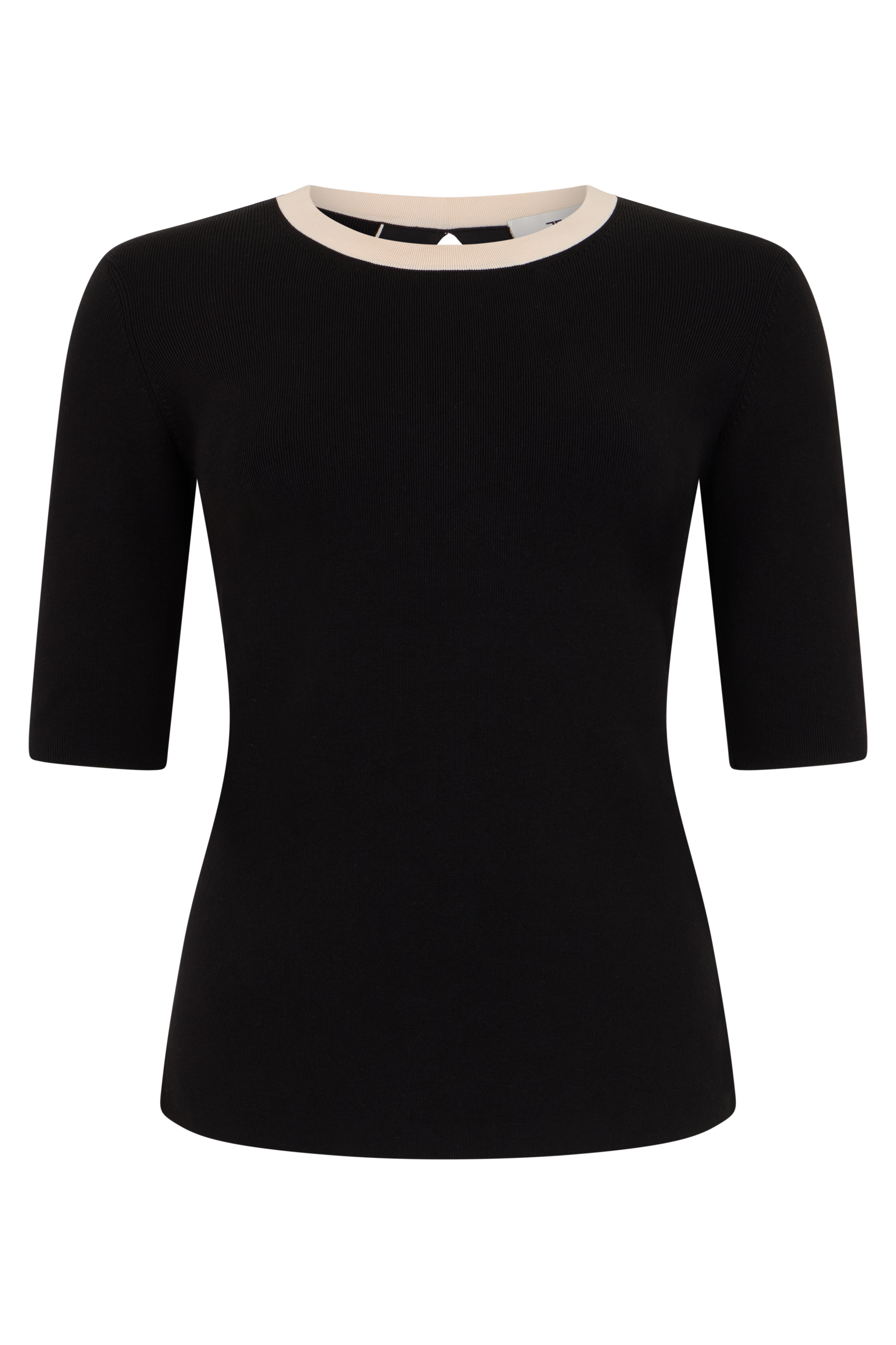 Top with three-quarter sleeves