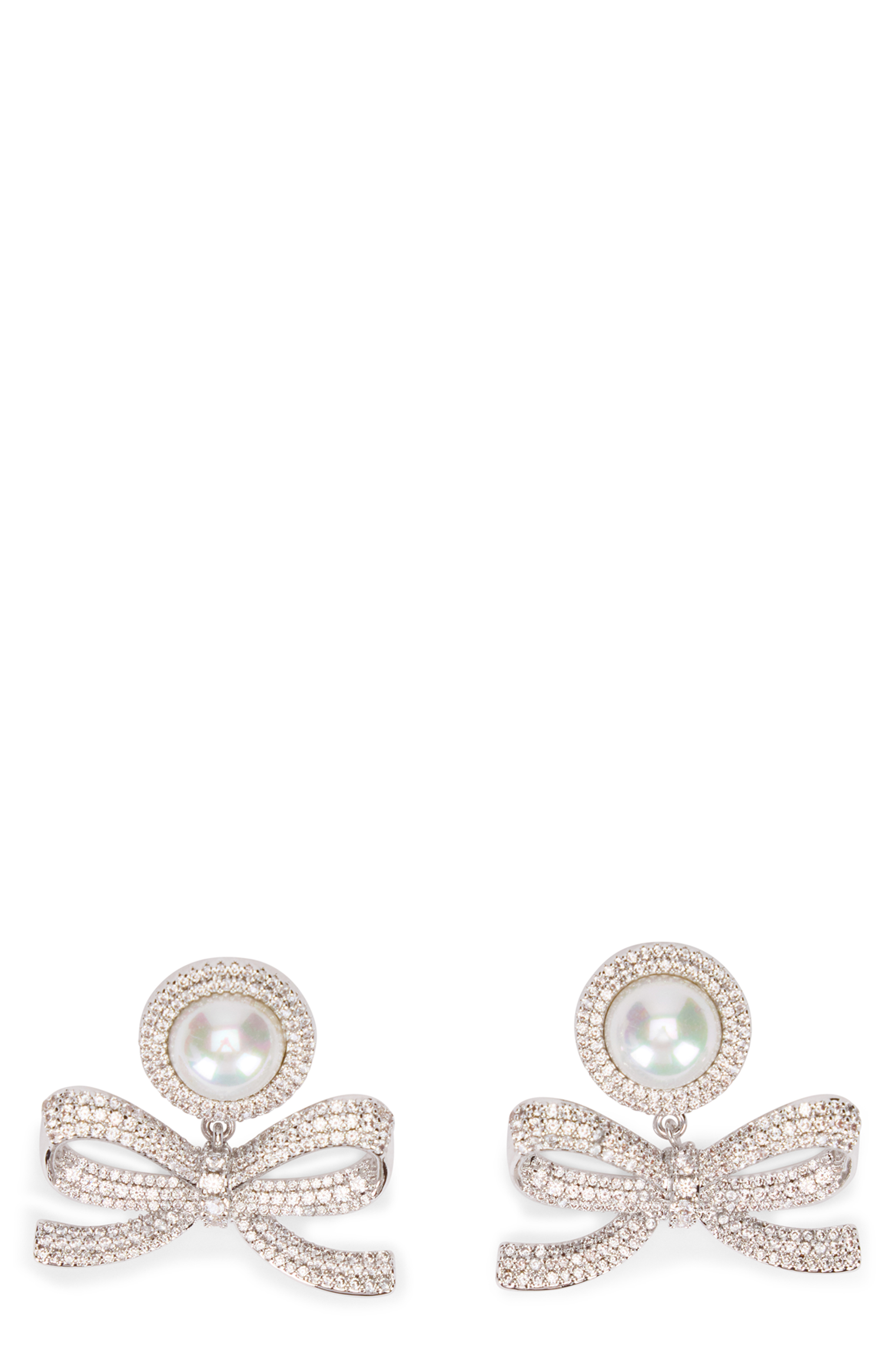Earrings with bow and pearl