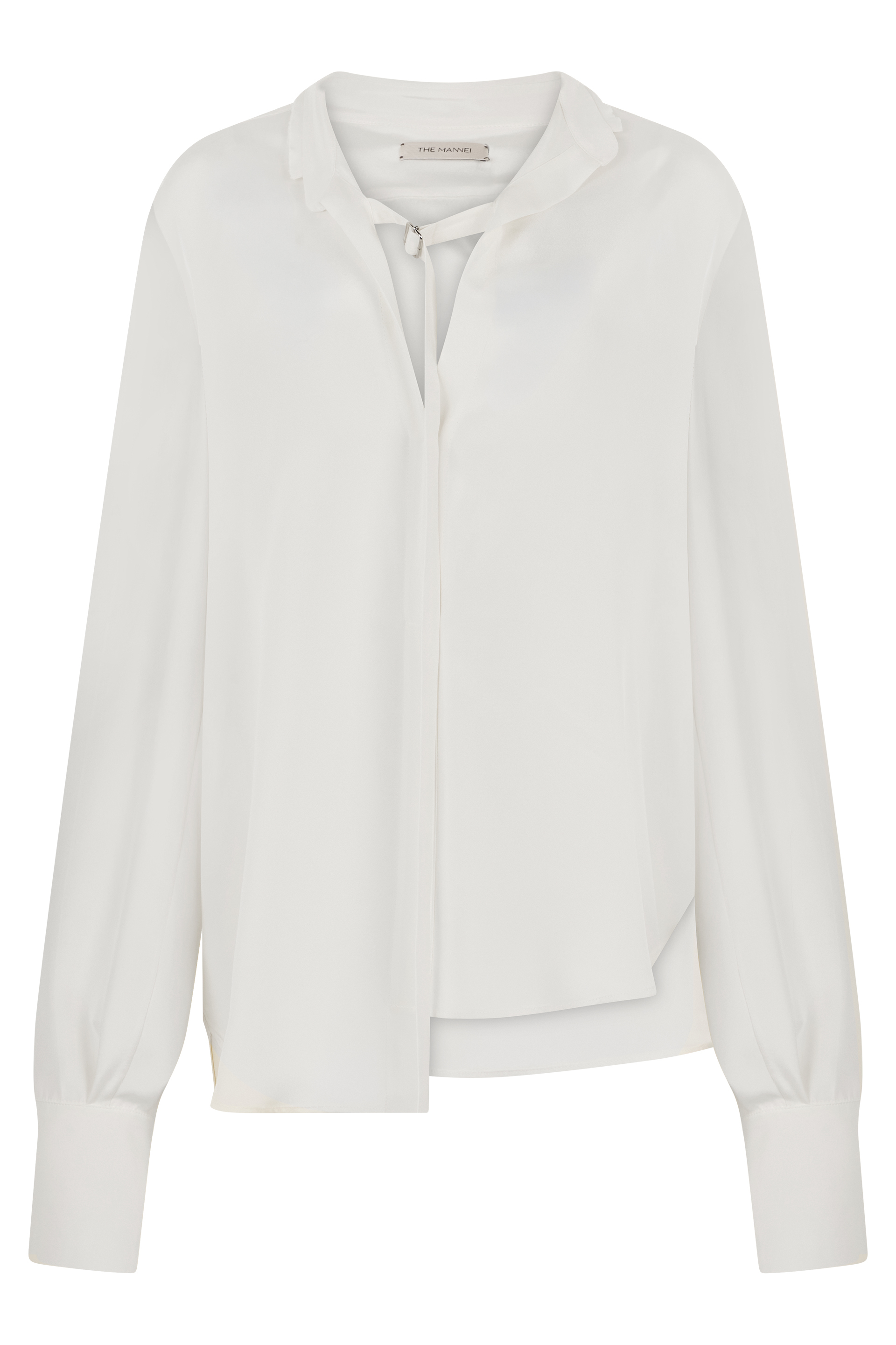 Silk shirt with long sleeves