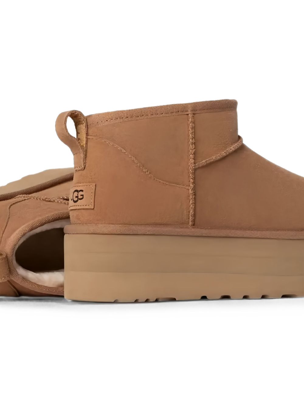 UGG 1135092 CHE
