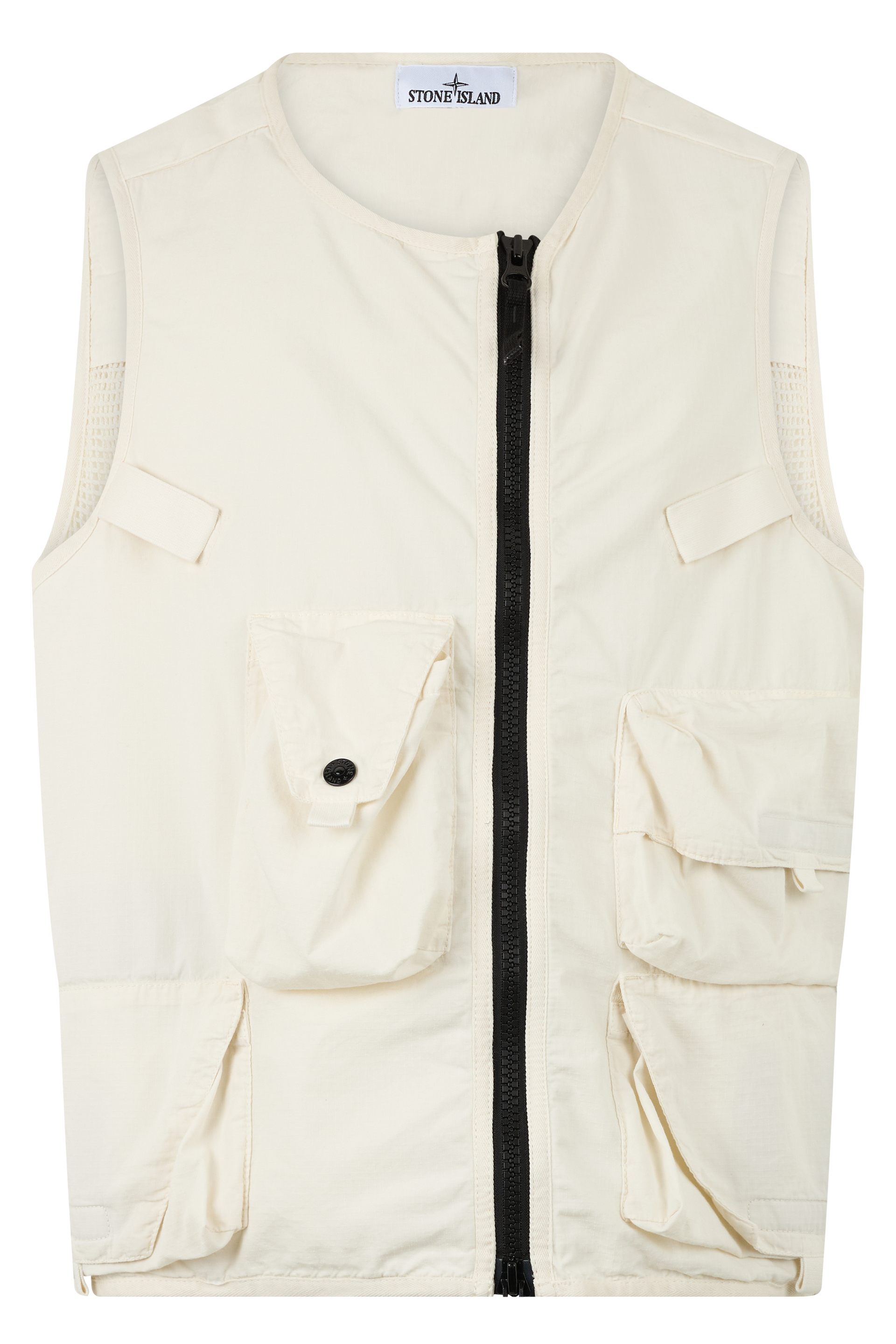 Sleeveless jacket with zipper