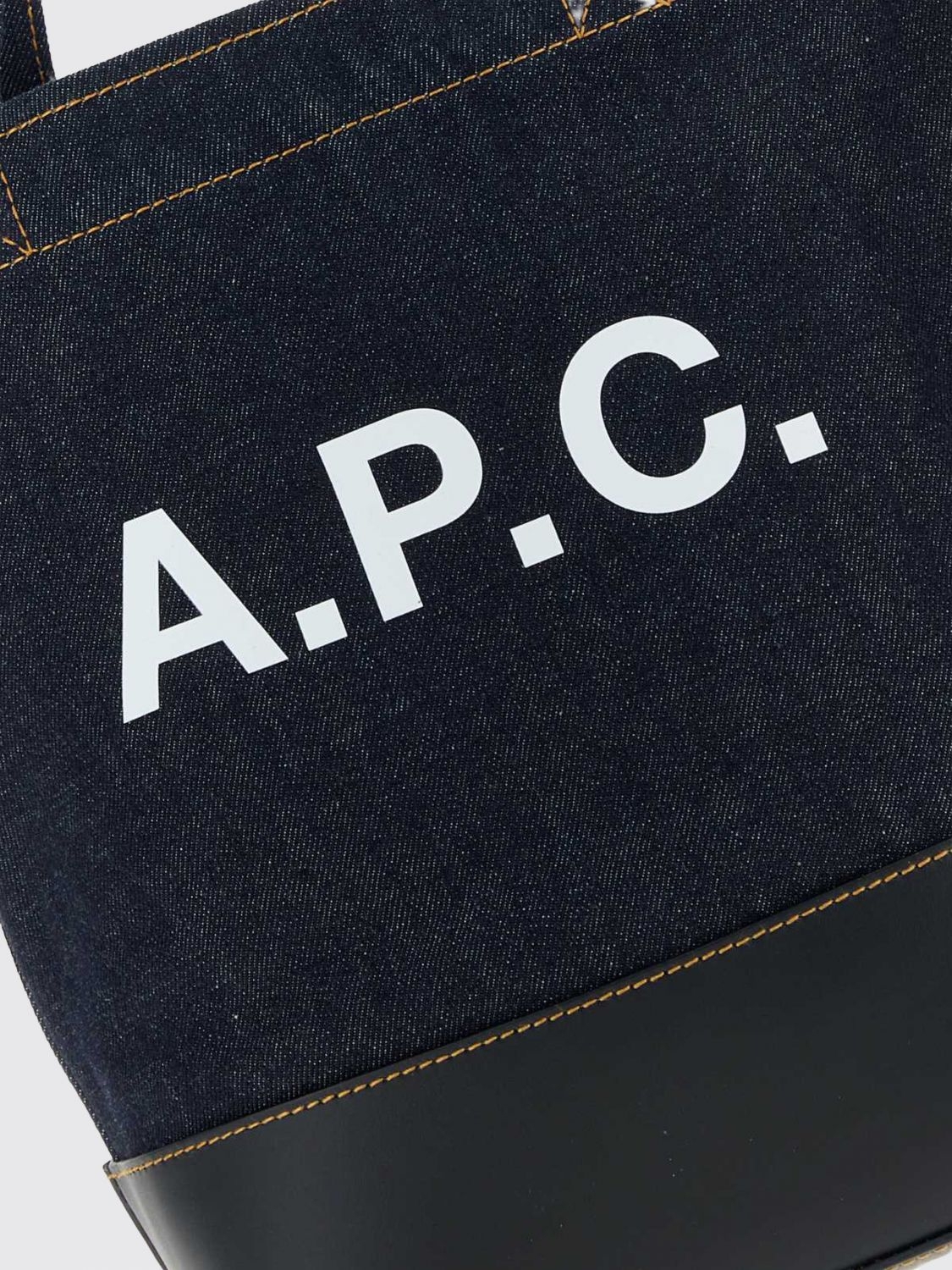 [A.P.C.] Shoulder bag FW26 COHLOM61568 IAK