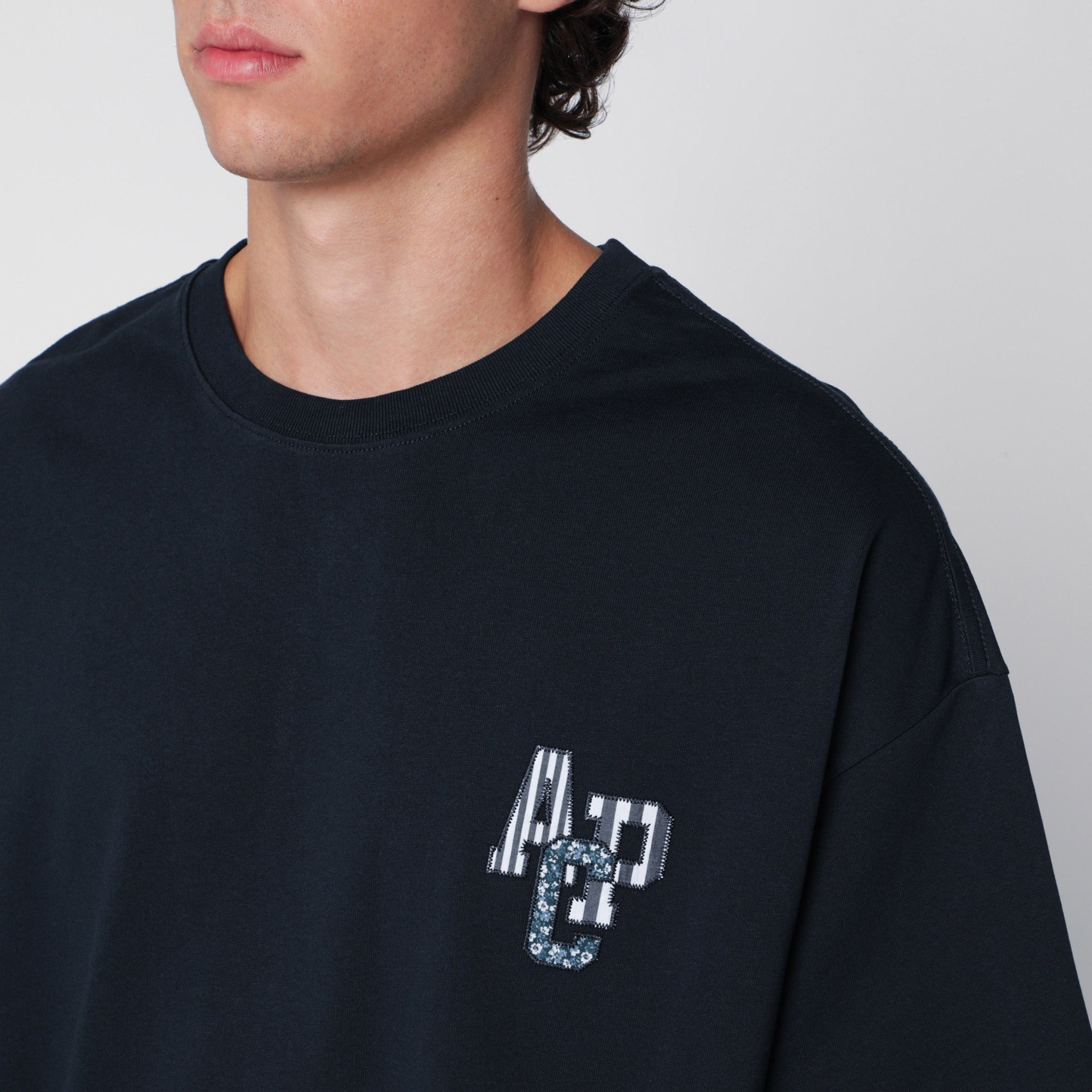 [A.P.C.] T-shirts FW26 COHBU-H26637CO