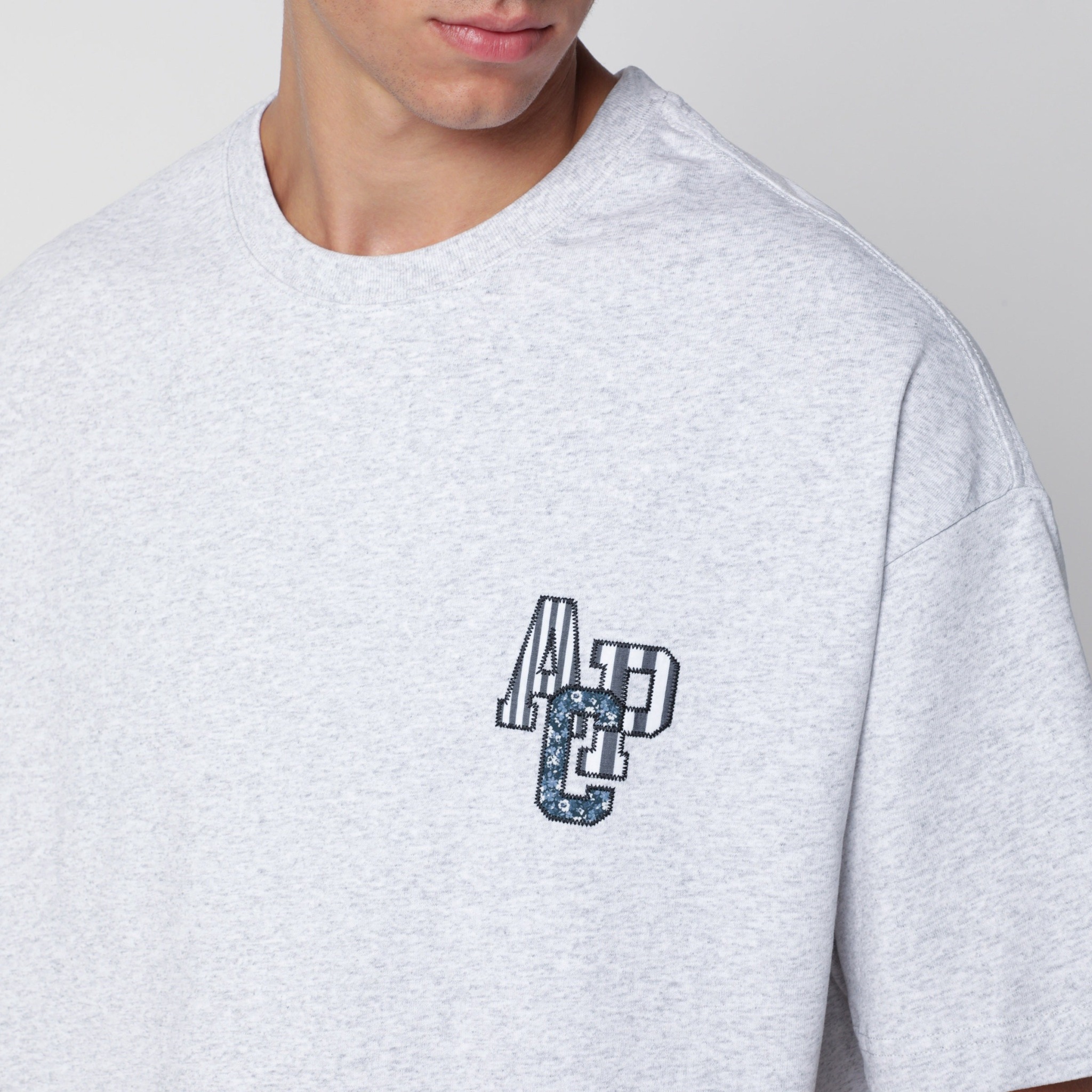 [A.P.C.] T-shirts FW26 COHBU-H26637CO