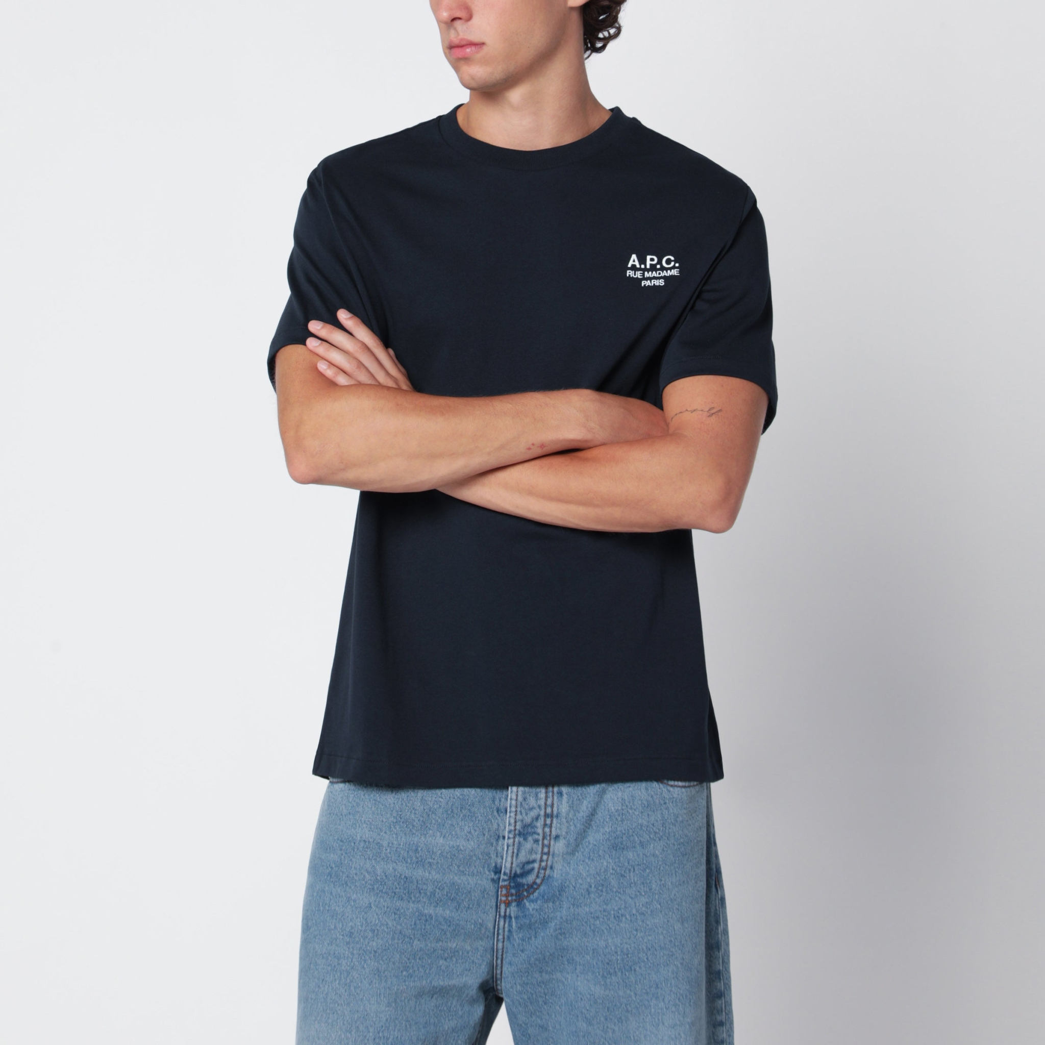 [A.P.C.] T-shirts Short Sleeve FW26 COHBU-M26388UCO