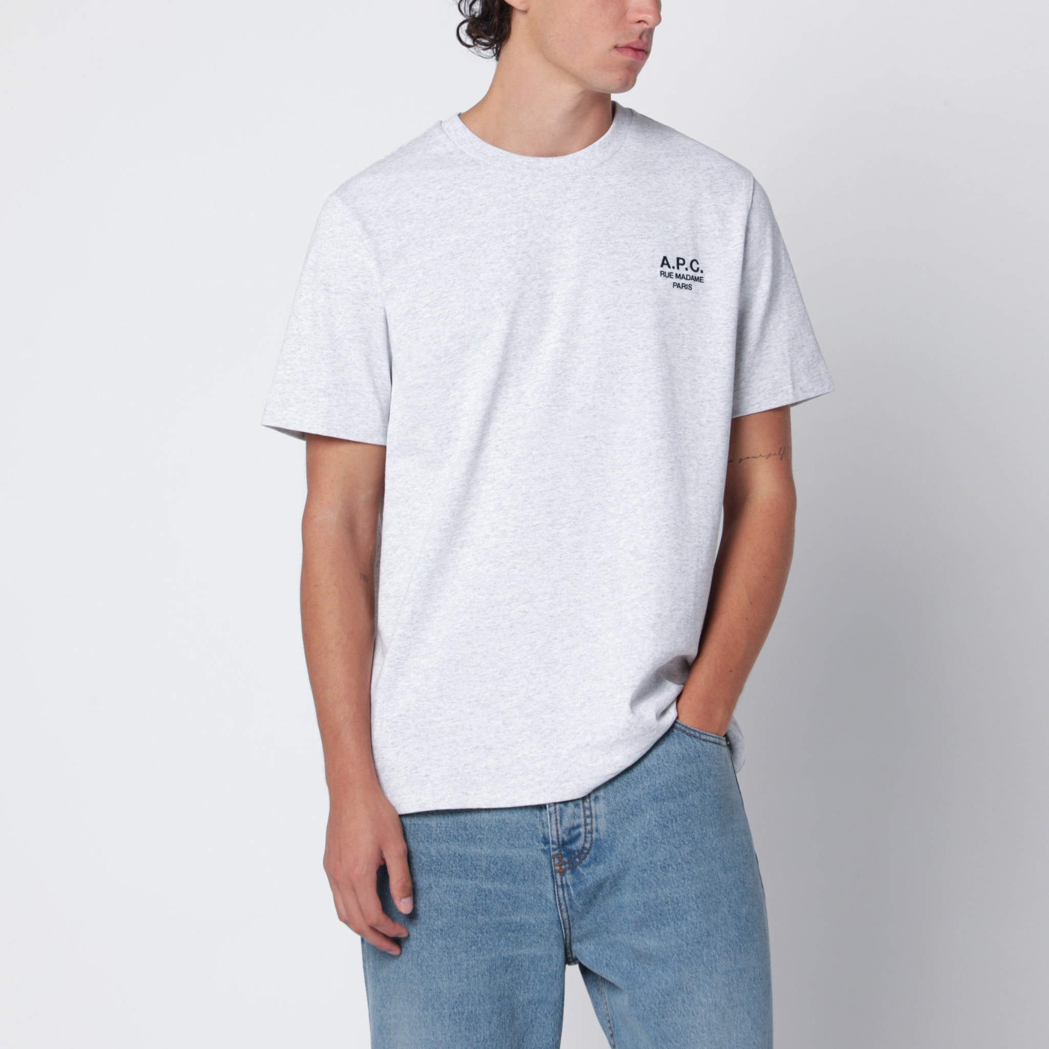 [A.P.C.] T-shirts FW26 COHBU-M26388UCO