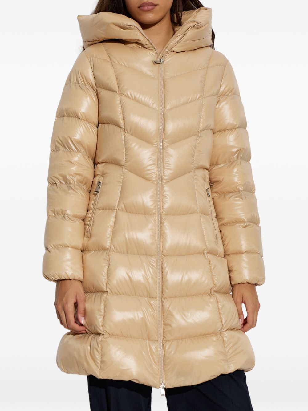 MONCLER L20931C00018 597Z8221