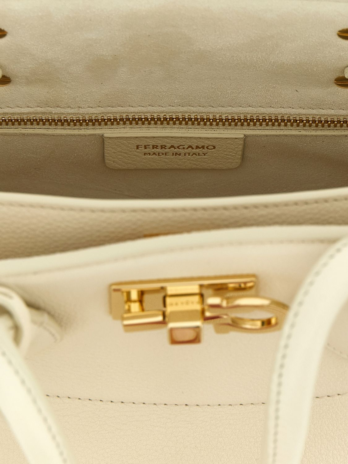 [Ferragamo] Tote bag FW26 786170