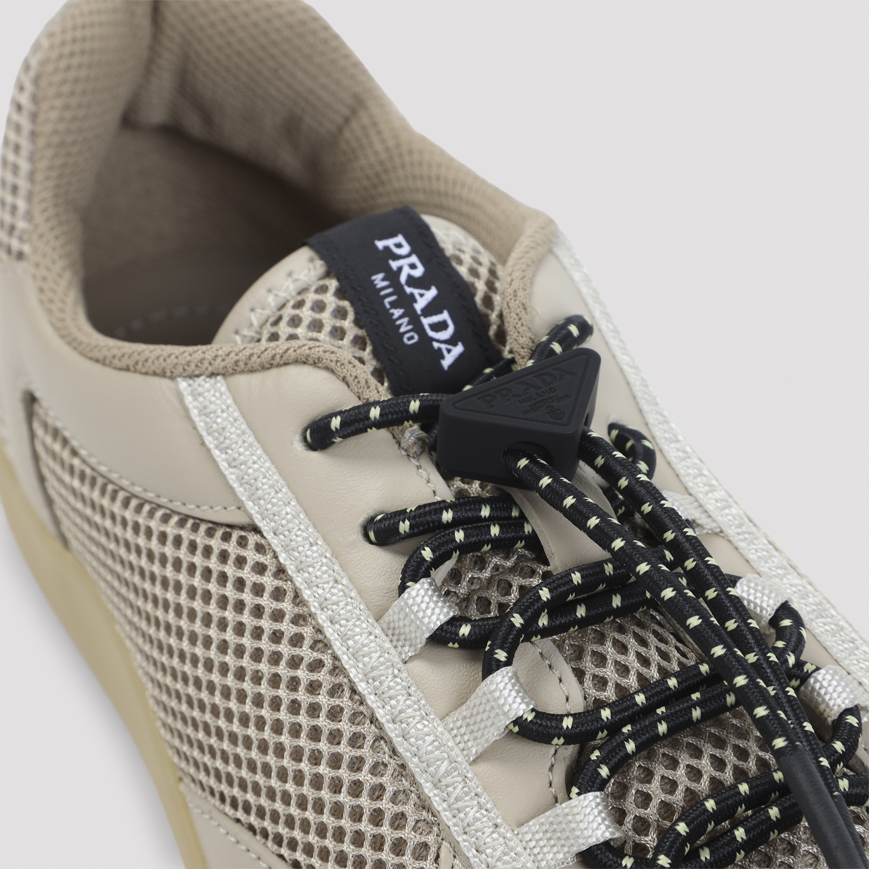 [Prada] Sneakers FW26 1E490OFDD05.3ZM0