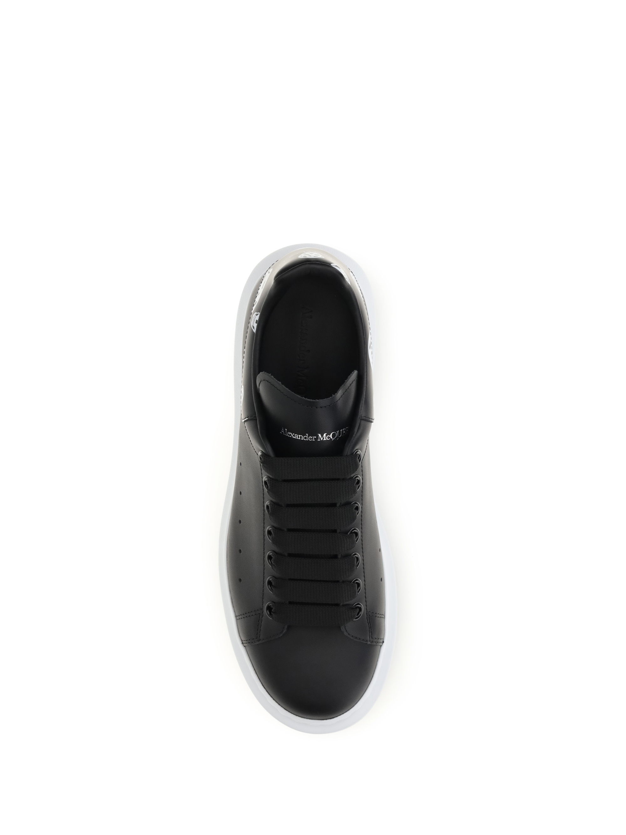 오버사이즈 스니커즈