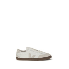 발리 스니커즈
